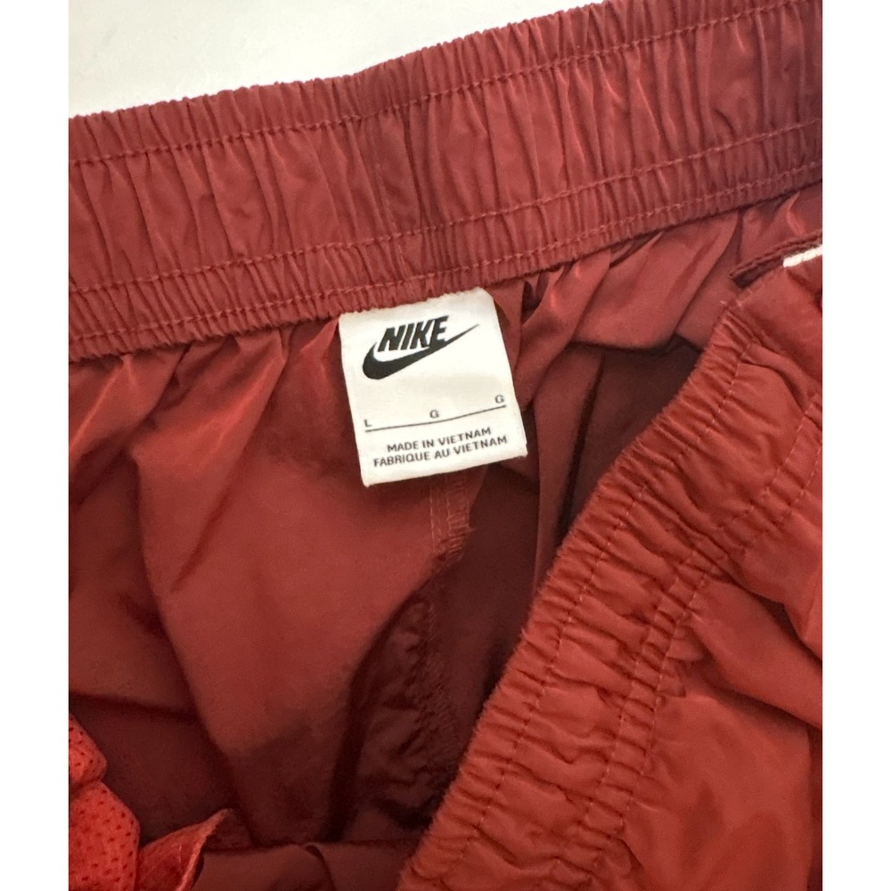 Nike Sportswear Style Essentials Men's Woven Unlined Tearaway Pants | Large - Picture 6 of 9